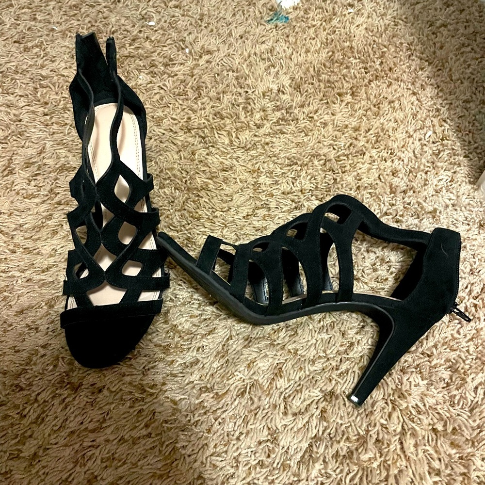 Black heels. Worn once for homecoming. Size 8.5